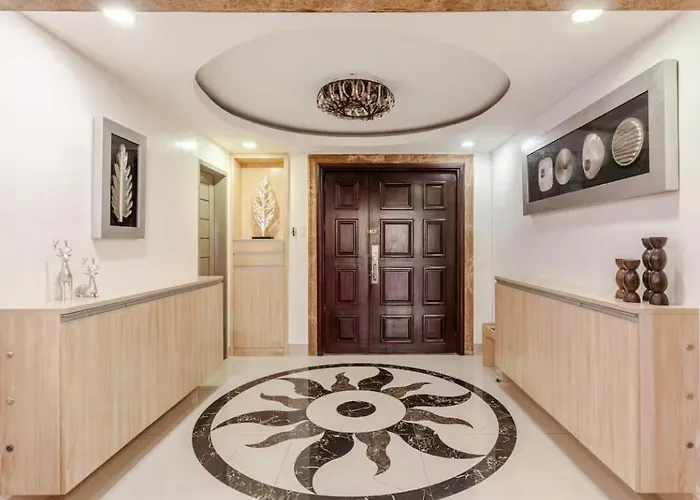 Cozy Near Naia Airport With Balcony Manila