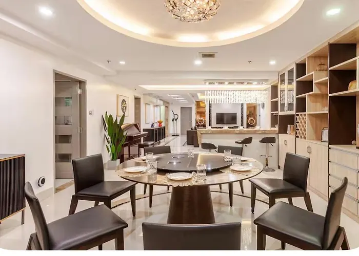 Cozy Near Naia Airport With Balcony *